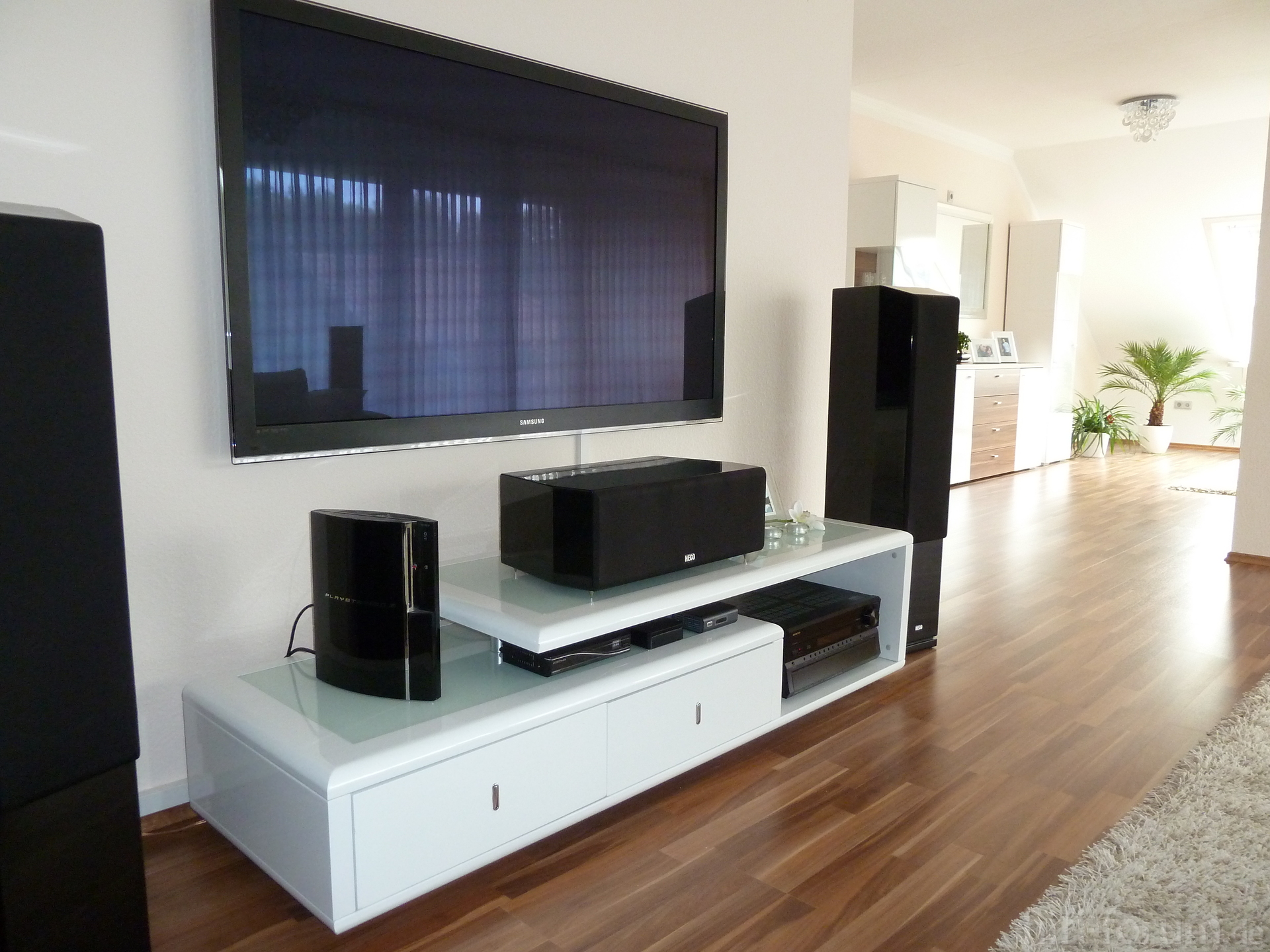 Wohnzimmer deko lila ~ brimob.com for .