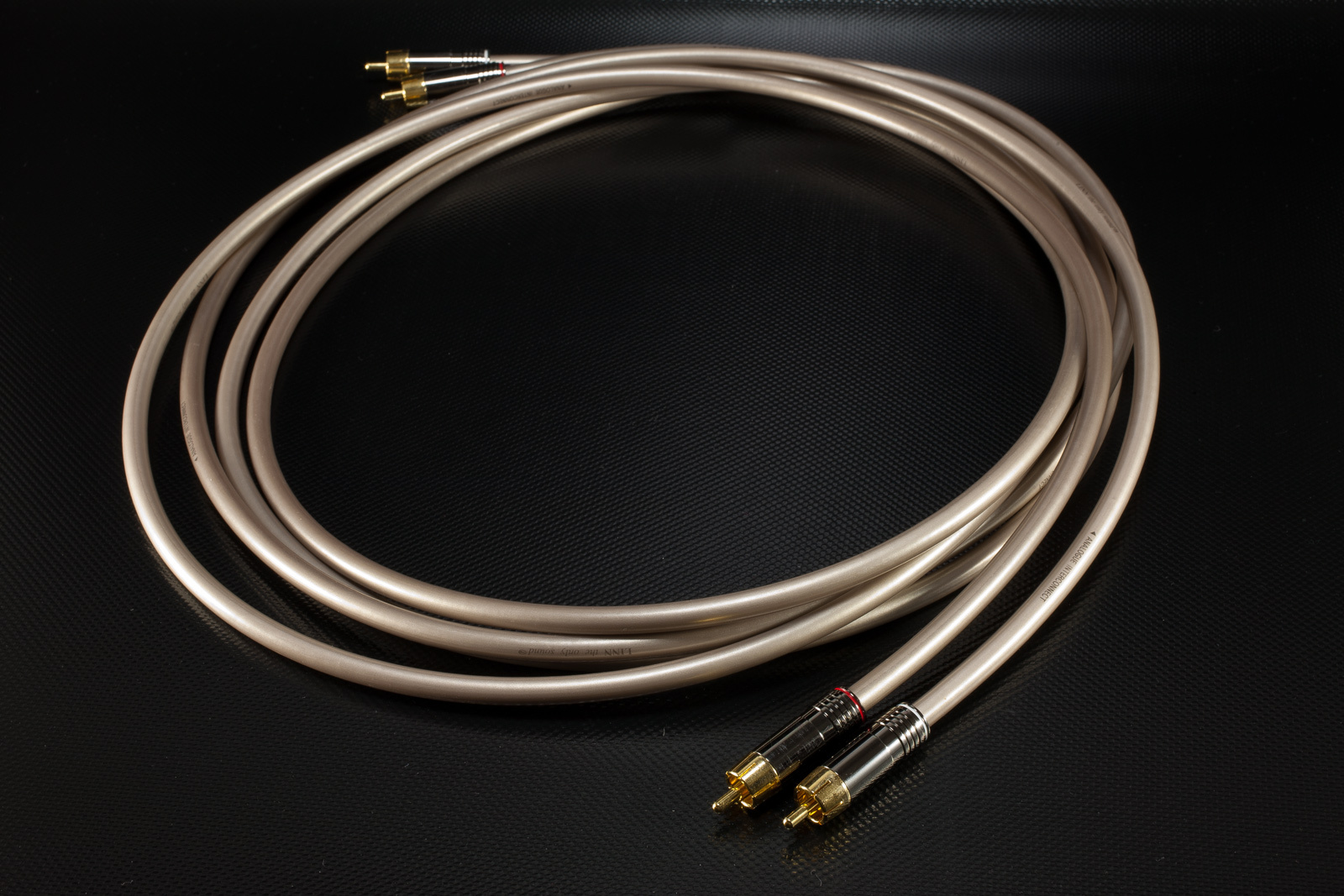 Nouveau banc d'essai : câbles de modulation & HP LUNA Cables Orange