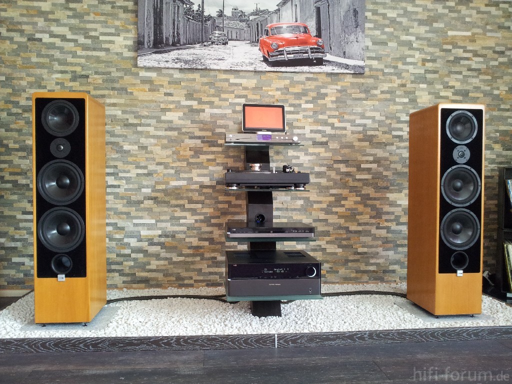 Bilder eurer steinwände / kiesbetten, racks, gehäuse hifi forum ...