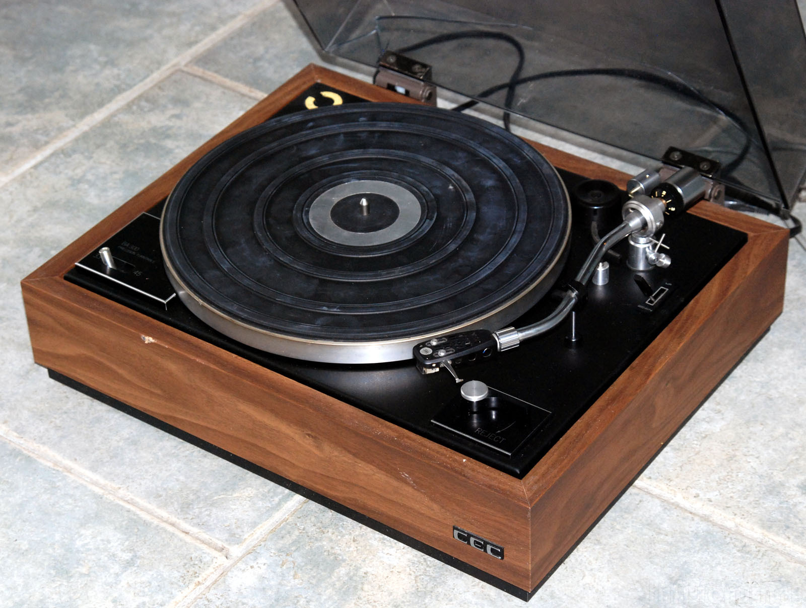 Apan Bru 121 Vinyl And Turntables Stereonet International 