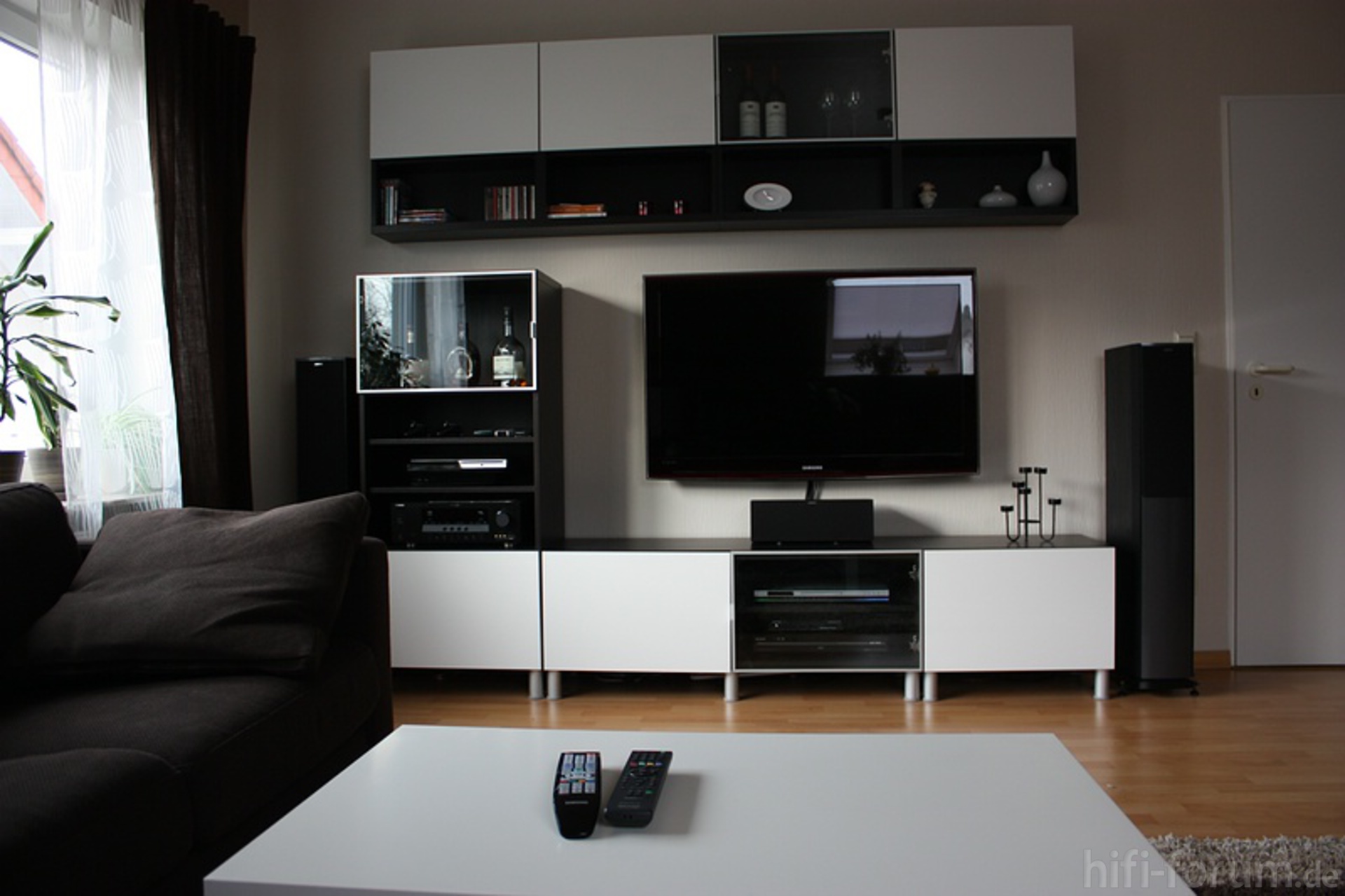 Neues Wohnzimmer 6 Besta Heimkino Ikea Samsung Surround Wohnzimmer Yamaha Hifi Forum De Bildergalerie