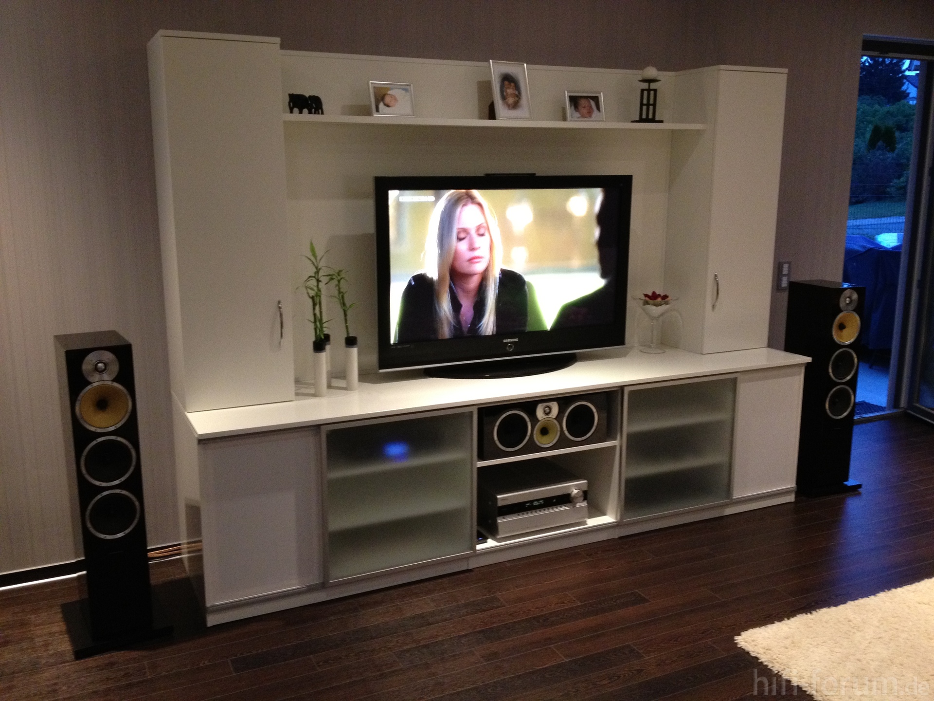 Tv möbel holz selber bauen: ankleidezimmer selber bauen ...