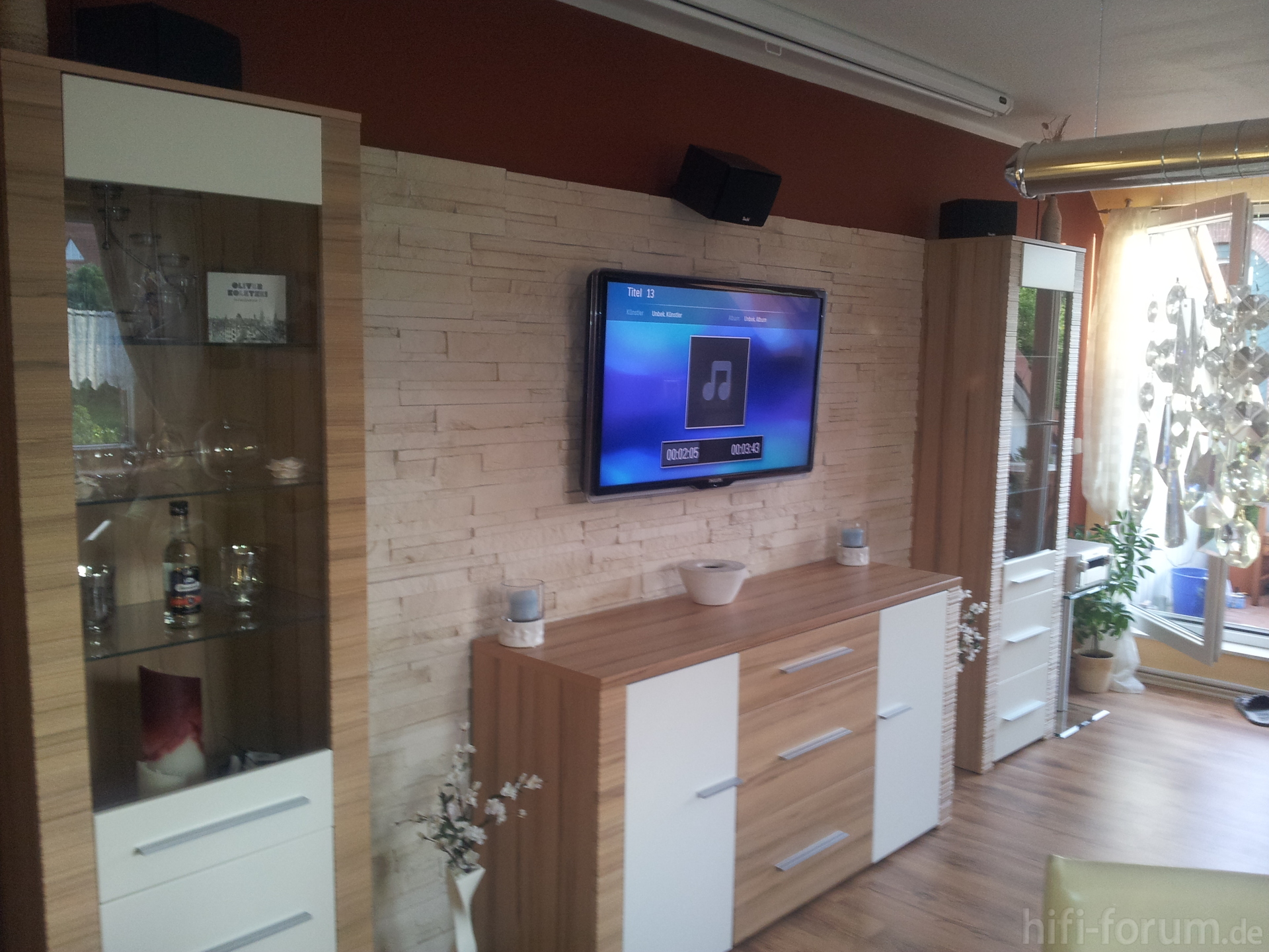 Ideen tv in steinwand – sehremini