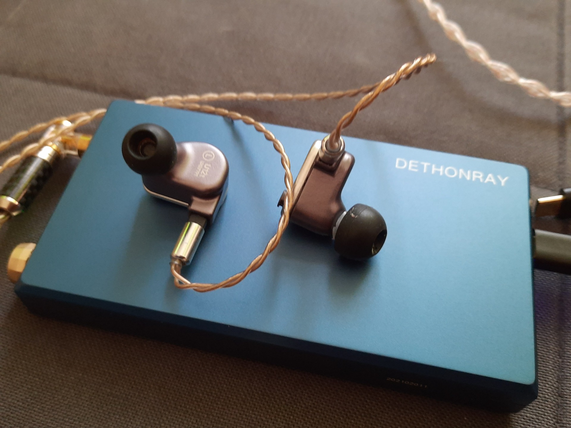 Dethon | kopfhörer, stereo | hifi-forum.de Bildergalerie