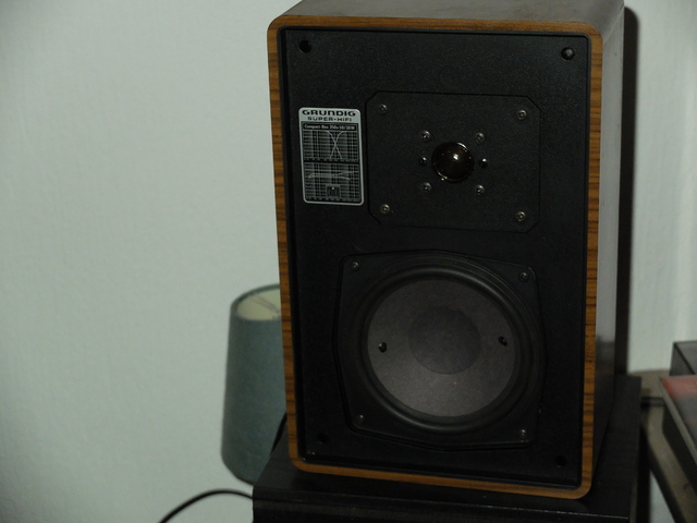 Grundig Comppact Box 350 A