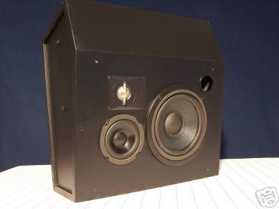 JBL 8330