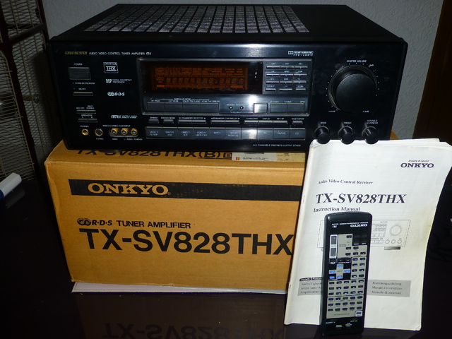 Onkyo 828