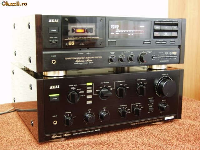 AKAI AM-95