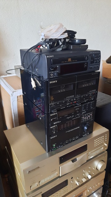 Sony MHC-3000_2