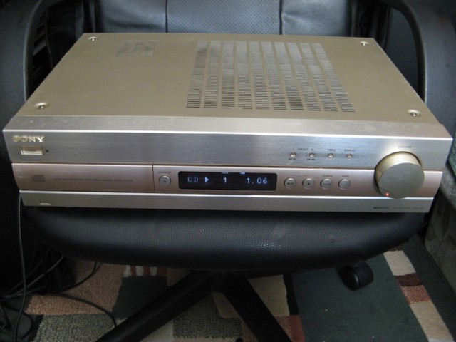 Sony RXD-700