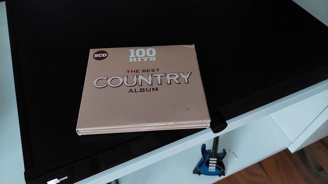 100 Hits Country Album (2018)