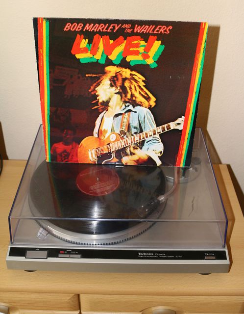 Bob Marley & The Wailers   Live 2