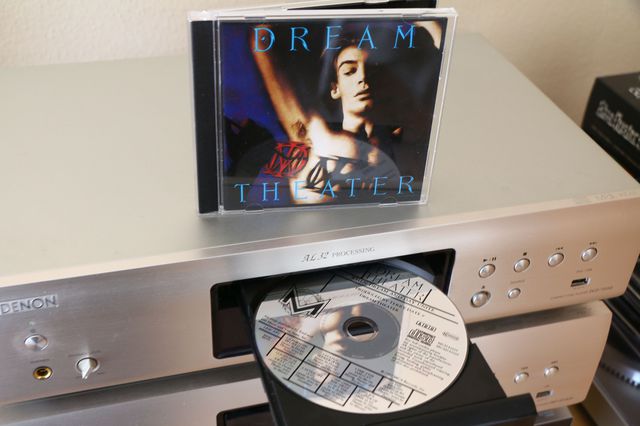 Dream Theater - When Day And Dream Unite 2