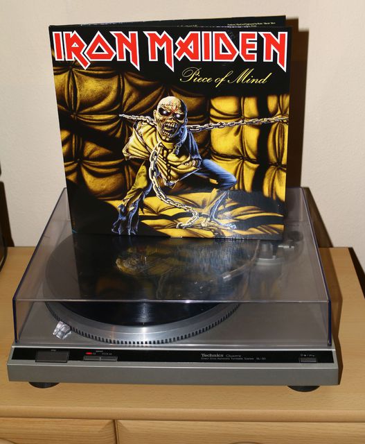 Iron Maiden - Piece Of Mind 1