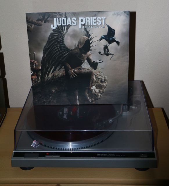 Judas Priest - Rocka Rolla