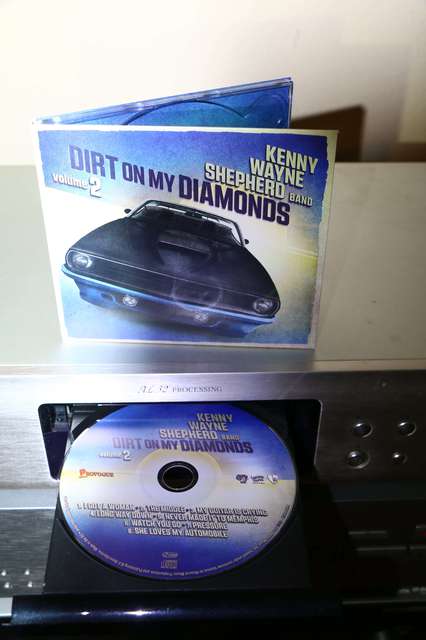 Kenny Wayne Shepherd Band   Dirt On My Diamonds 2