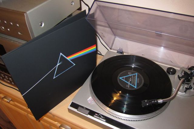 Pink Floyd - The Dark Side Of The Moon