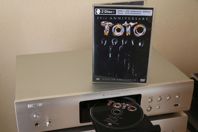 Toto - Live in Amsterdam (25th Anniversary)