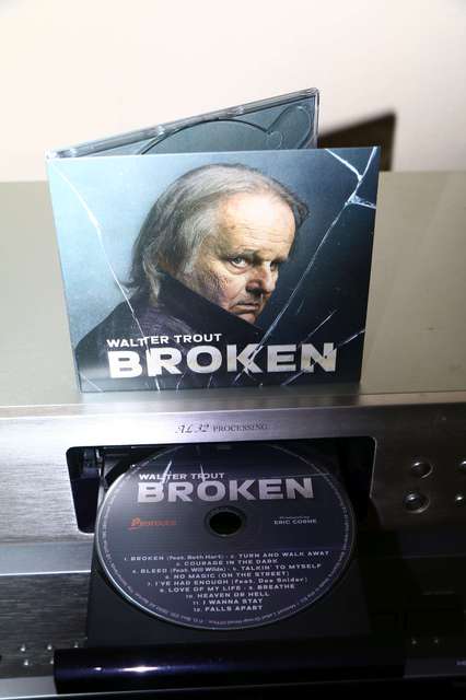 Walter Trout   Broken