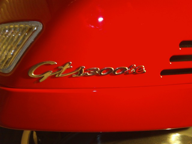 Vespa GTS300i.e.