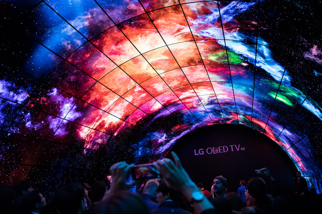 CES2017 Work 64 1140