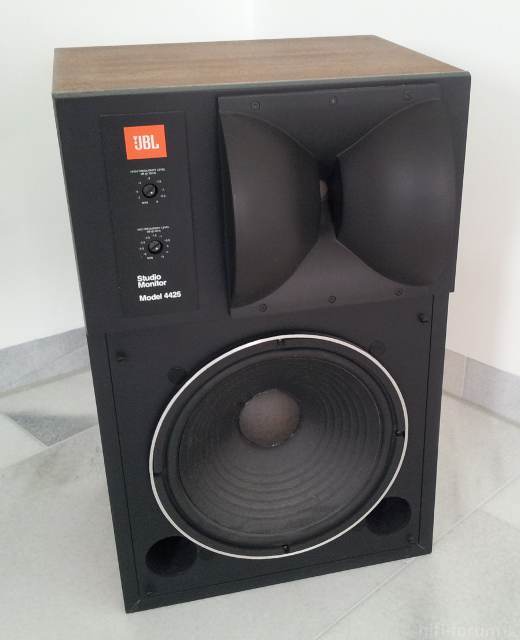 JBL 4425 Monitor