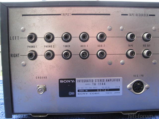 SonyTA-1144RckseiteLinks