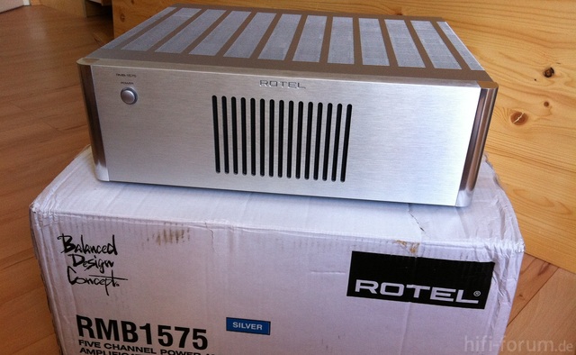 Rotel RMB-1575