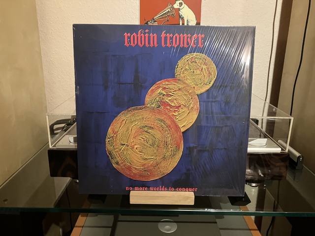 Robin Trower ? No More Worlds To Conquer