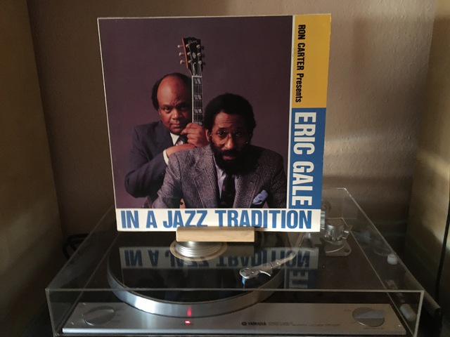 Ron Carter Presents Eric Gale – In A Jazz Tradition