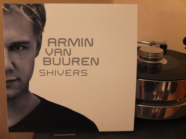 Armin Van Buuren - Shivers