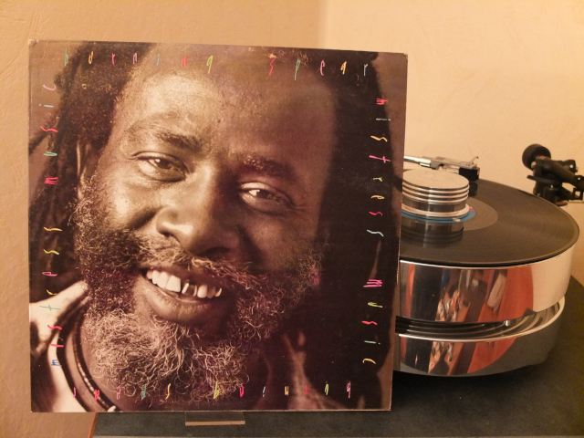 Burning Spear - Mistress Music