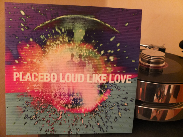 Placebo - Loud Like Love