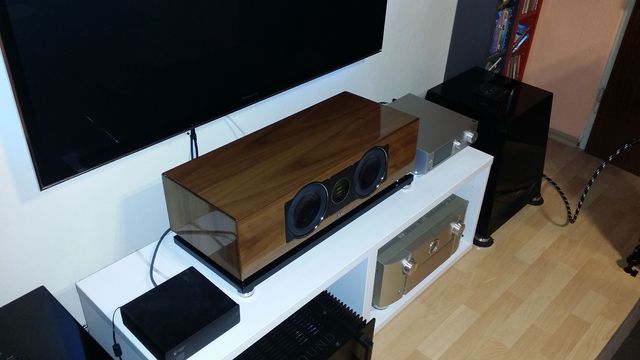 Elac CC 400 Center