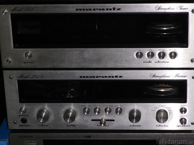 MARANTZ  Model 2010 & Tuner 104 002