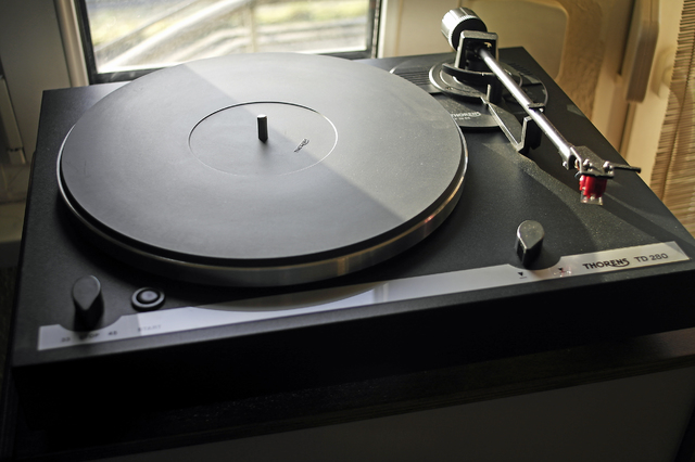 Thorens TD280 4