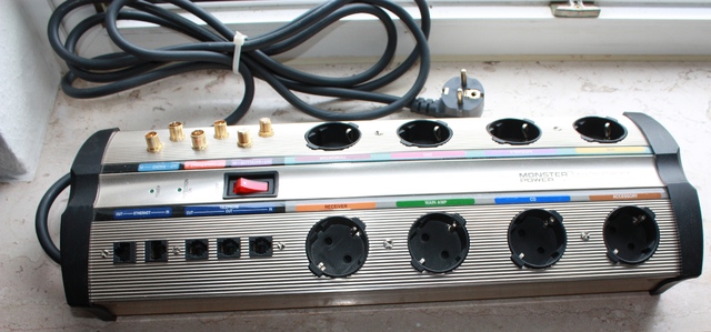 Monster HTS 1000