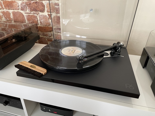 Rega Planar 6