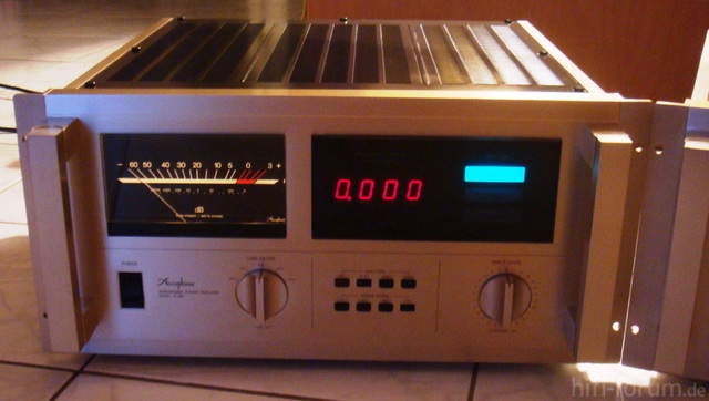 Accuphase M-100
