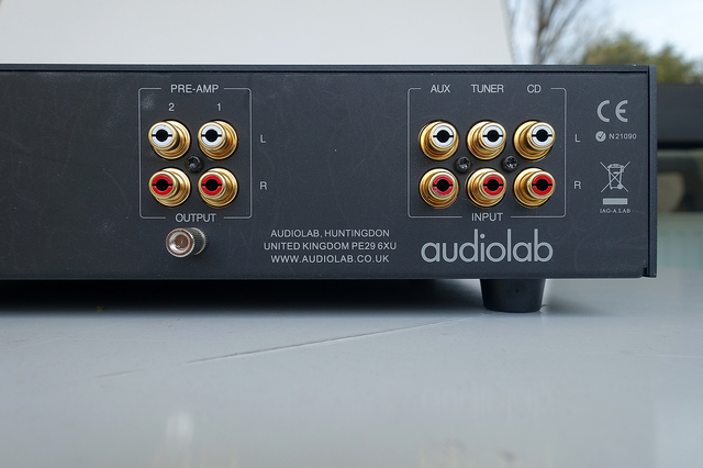 Audiolab 8200Q