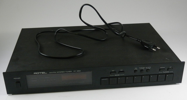 Rotel RT-850