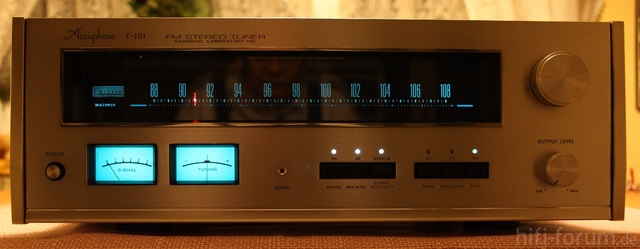 Accuphase T-101