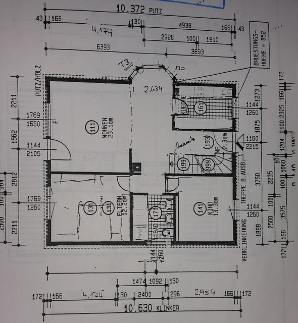 Raum 111 Wohnzimmer TV Ist An Der Wand Zu Zimmer 131