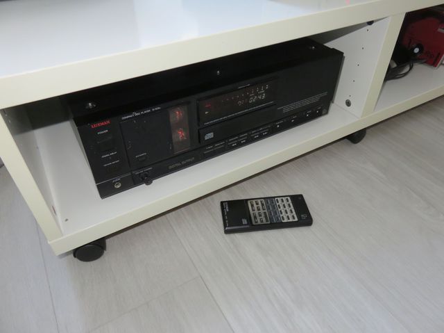 Luxman D-103u