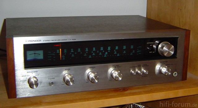 Pioneer LX-424