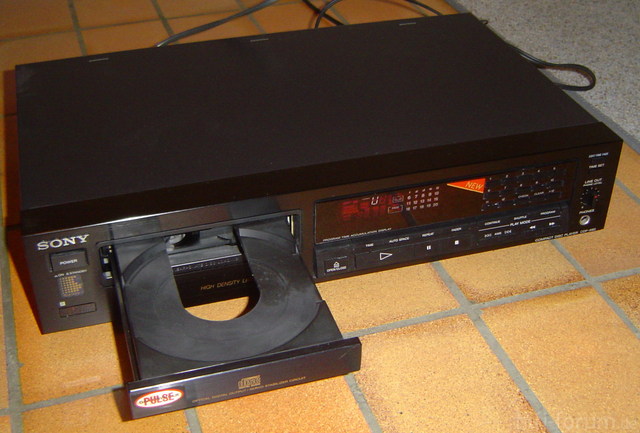  SONY CDP-690.jpg