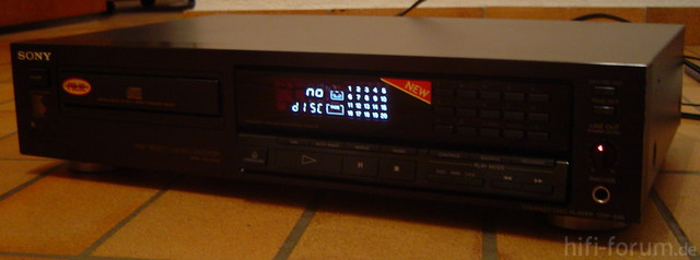  SONY CDP-690.jpg