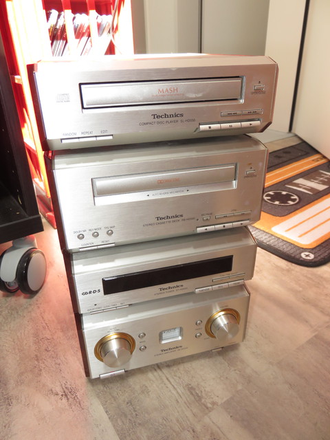 Technics SC HD-550