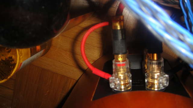 Hintere Rear Die XT8 , Linkes Anschlussfelde 1 Bild,dann Rechtes 2 Bilder