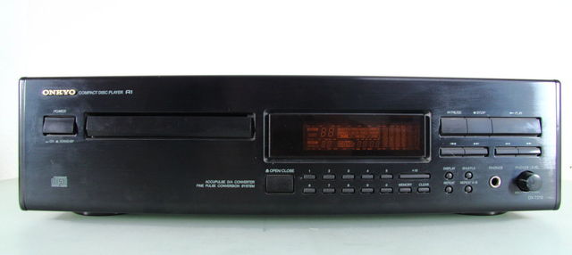 Onkyo DX-7210